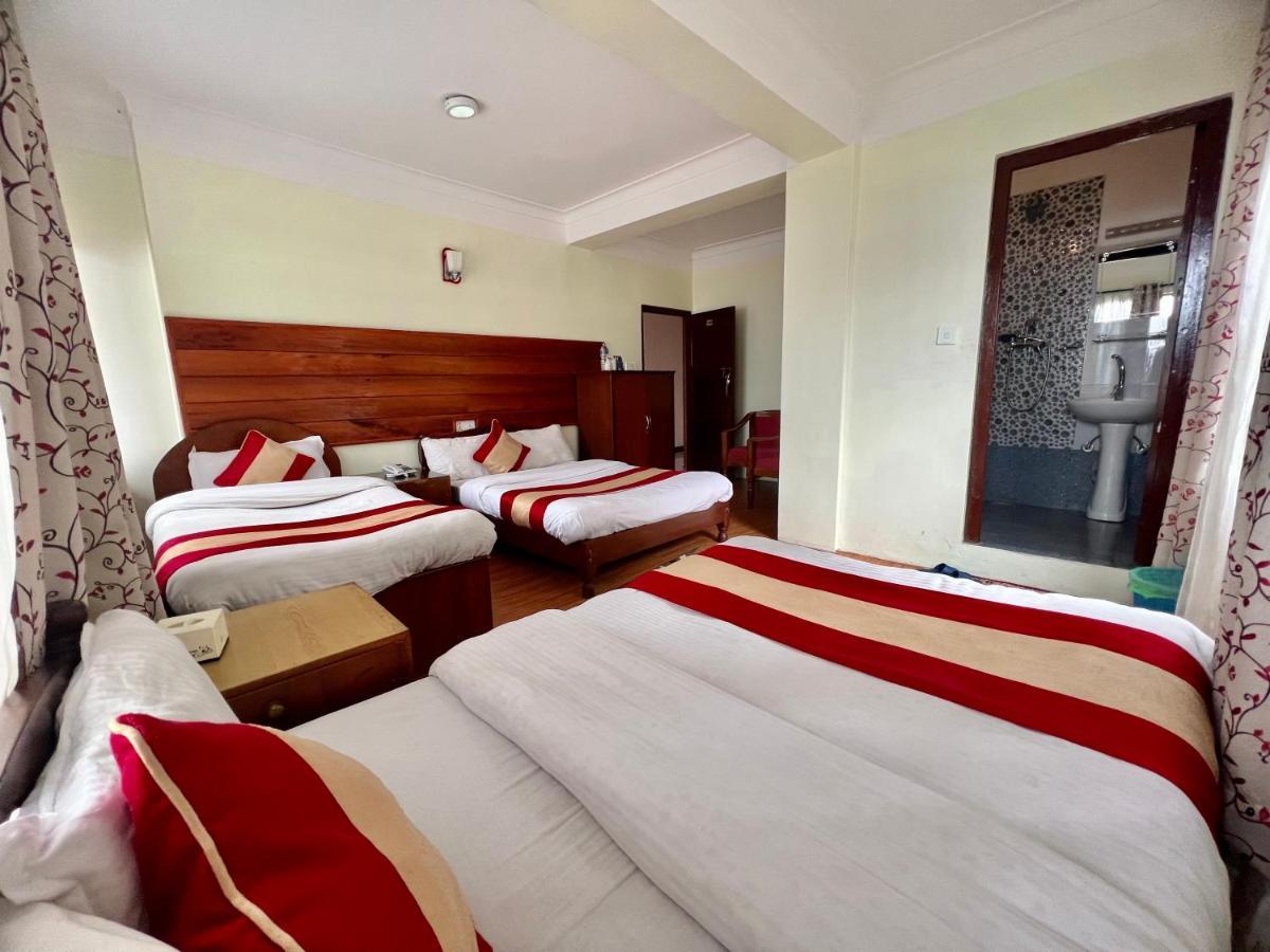 Mount Everest Hotel & Resort Nagarkot Dış mekan fotoğraf