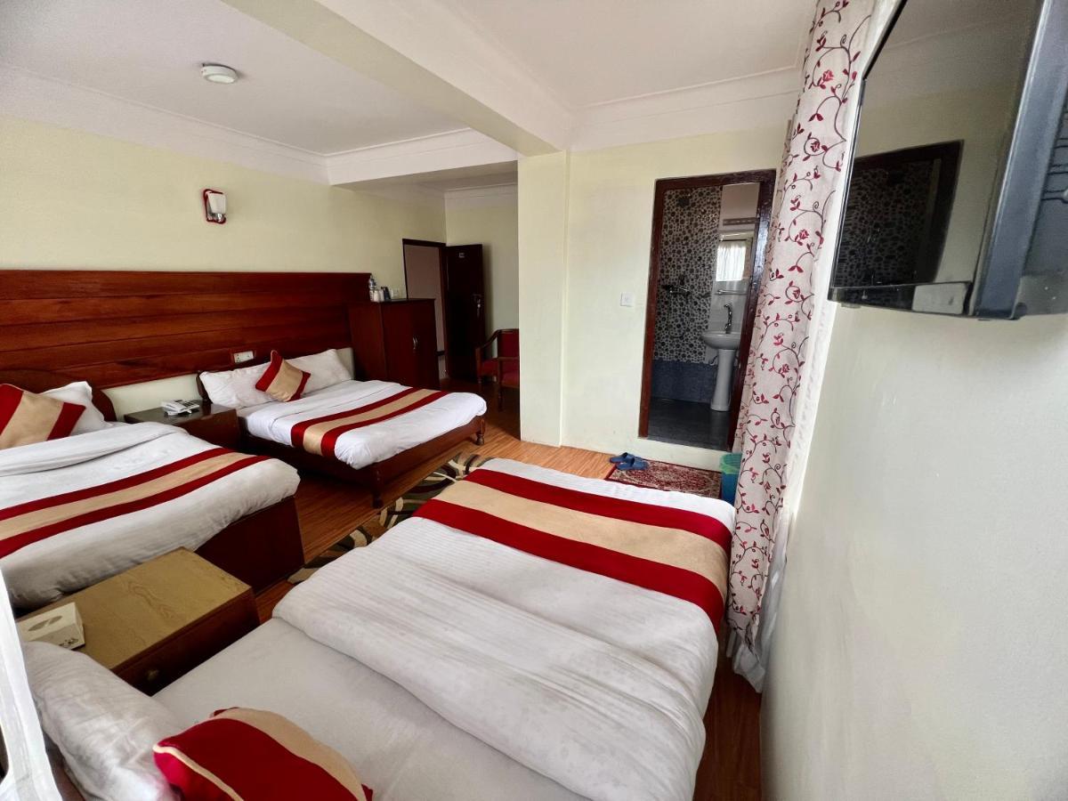 Mount Everest Hotel & Resort Nagarkot Dış mekan fotoğraf